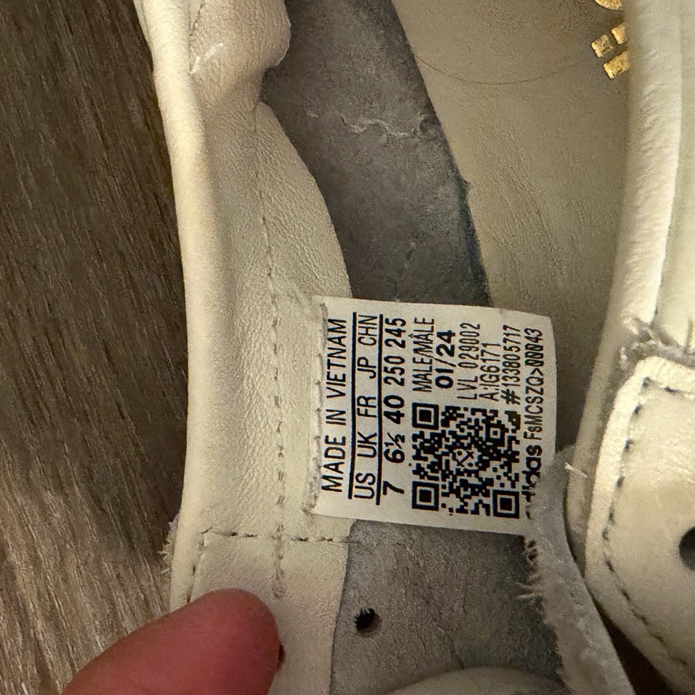 Samba Decon lace-up sneakers in good condition. - Picture 9 of 9